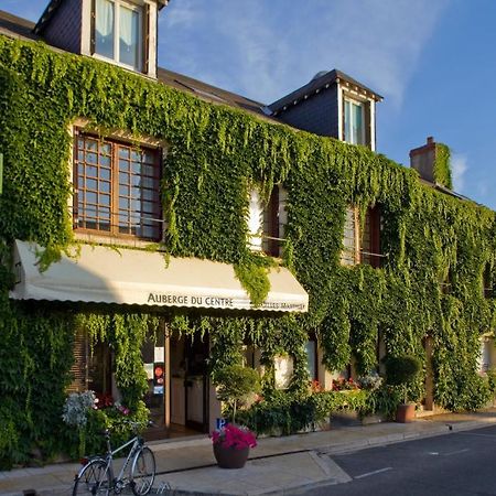Logis Auberge Du Centre Chitenay Eksteriør billede