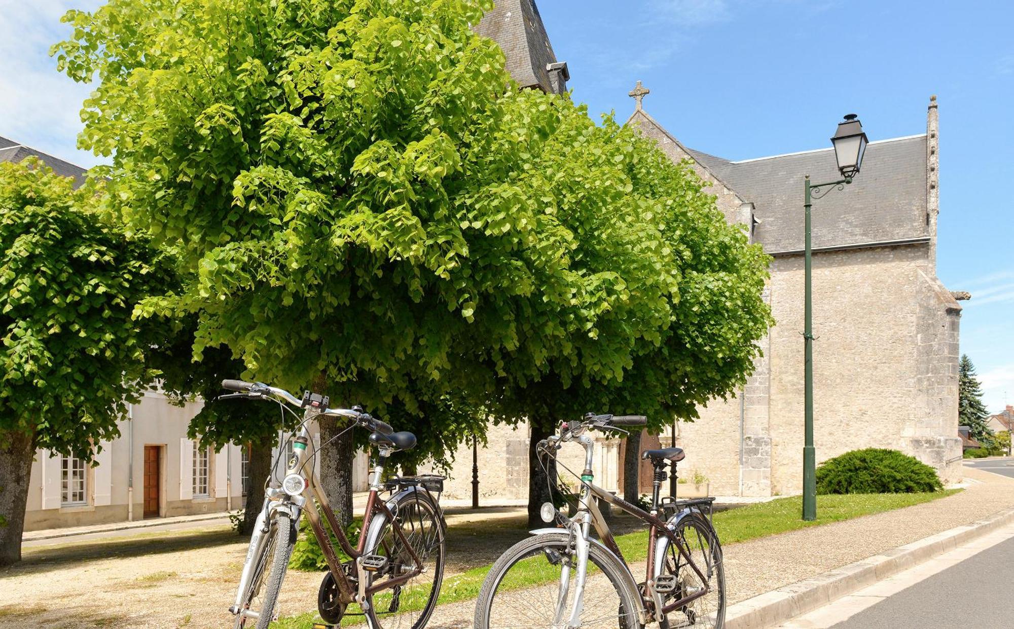 Logis Auberge Du Centre Chitenay Eksteriør billede